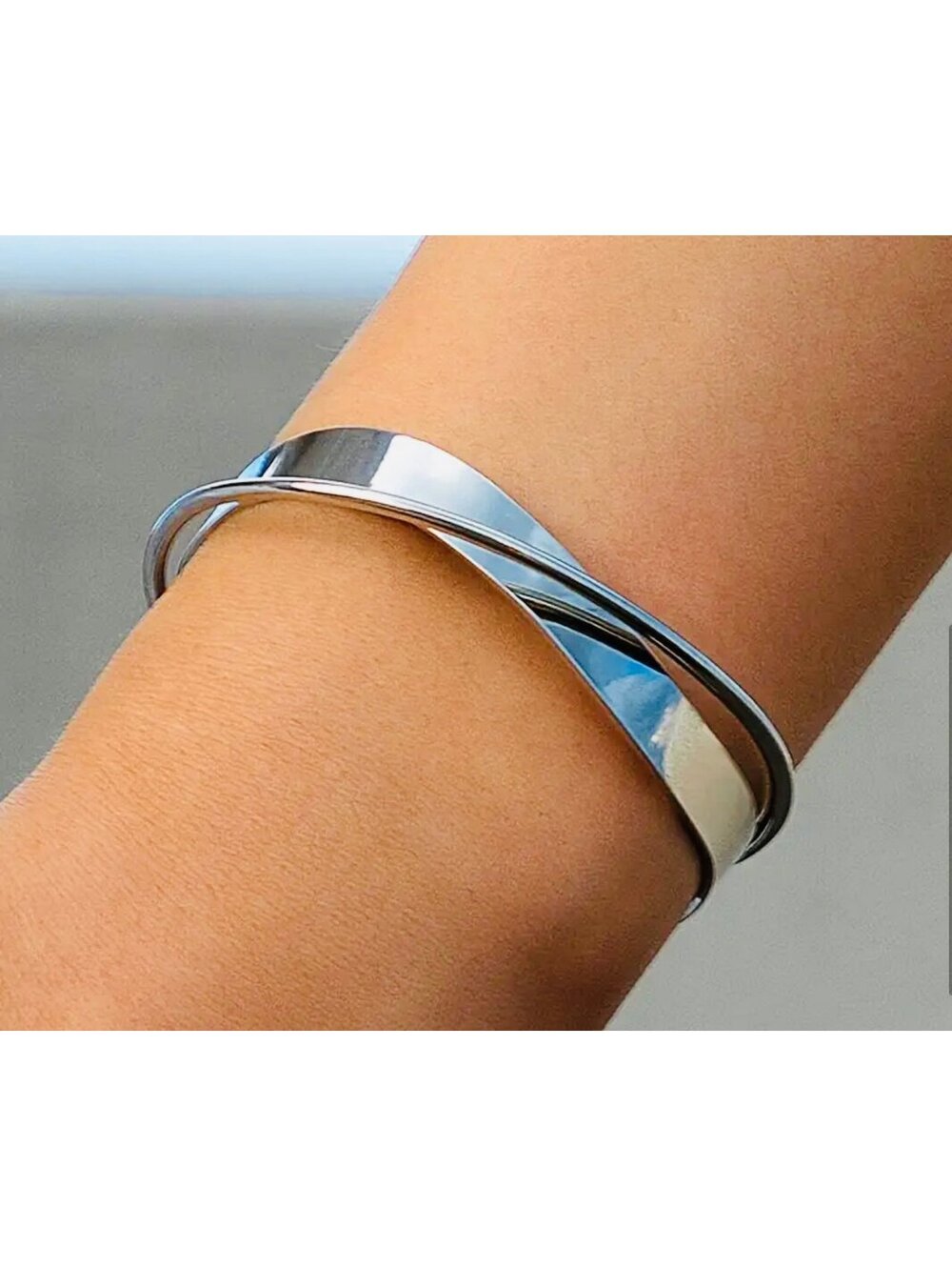 New - Unique - Silver - Chic Geometric Glossy Irregular Open Bangle Bracelet
